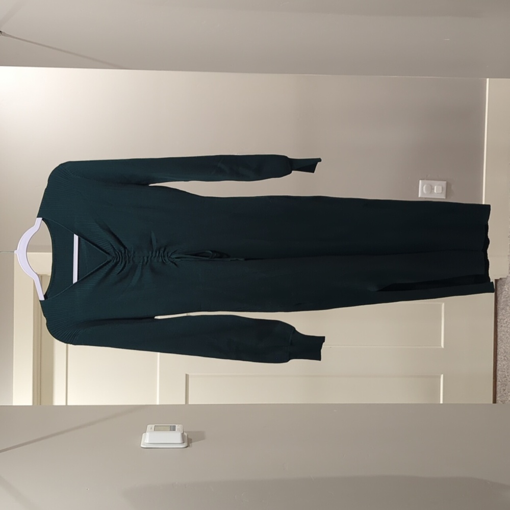 BRAND NEW Green knit sweater sheath dress with slit, size XL. Love to BUNDLE!